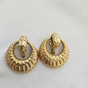 Vintage Monet Gold Tone Door Knocker Clip Earrings